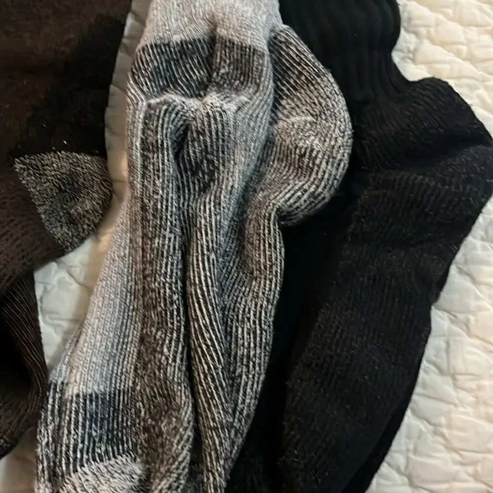 Men's Black and Gray Socks